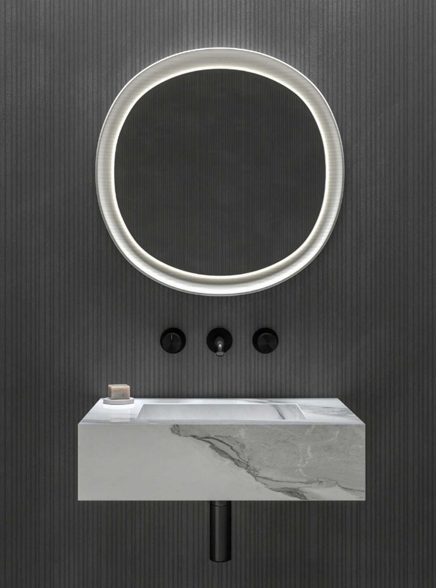 Solo 600 — Statuario Michelangelo, round backlit mirror